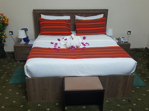 Deluxe Room 3